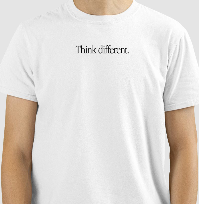 Camiseta Think Different - Branca